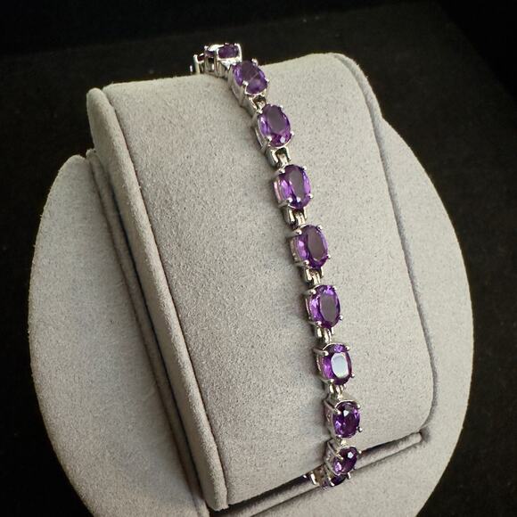Beautiful Genuine Amethyst Bracelet 7.25in, 4.5mm 7.98ctw~Retail $1300~NEW - Picture 4 of 14
